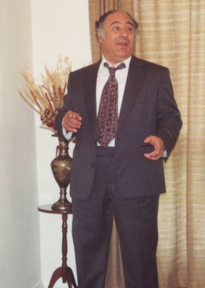 Danny De Vito Lookalike